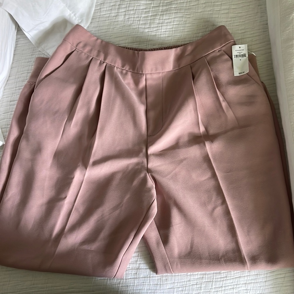 GAP dress jogger NWOT